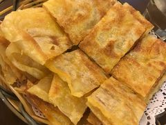 葱油飞饼-太平小镇主题餐厅徽宴府