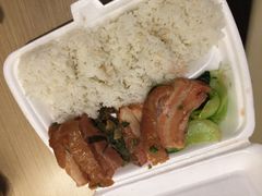 -西华美食•老广烧腊(百灵路店)