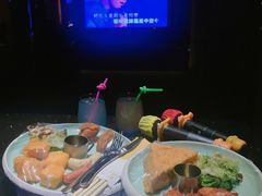 -K+全国连锁KTV(绿地缤纷天地店)
