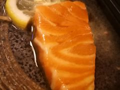 三文鱼刺身-本寻烧肉酒场(双井店)