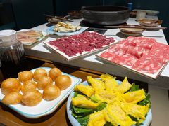 -贵府酸汤牛肉火锅·贵州老字号(飞山街店)