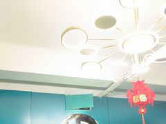 -荒岛实景沉浸密室(江汉路1店)