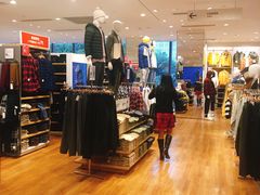 -优衣库(深圳万象天地旗舰店)