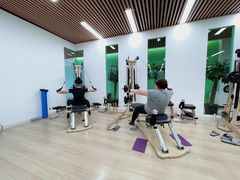 -Isofit 普拉提·婵柔工作室