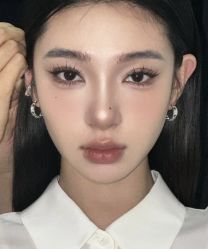 -明天见·化妆造型工作室