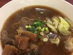 -尊品原汁牛肉面