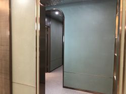 -苗方清颜·祛痘皮肤管理