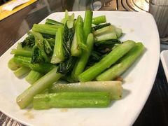-酱皇乳鸽(富威大厦B座店)