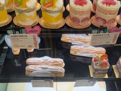 -CARINO BAKERY&CAFE(人广来福士店)