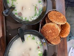 -万红路羊汤烧饼店(将台路店)