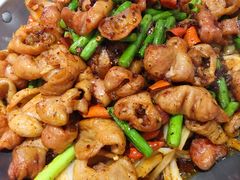 干煸肥肠-天添纸包鸡家常菜