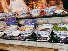 自助调料区-袁老四重庆老火锅(桐梓坡店)