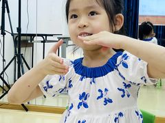-蓝话筒·少儿成人演讲口才·主持朗诵·戏剧表演(大华第一坊店)