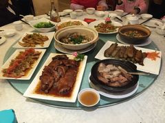 -御满江海鲜酒家(洛溪新城店)