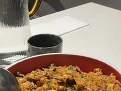 牛肝菌焖饭-Colourful Yunnan Hawthorn 彩云南 孔雀