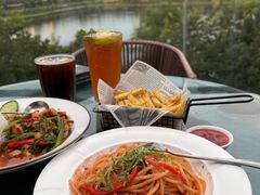 -酤居湖景音乐餐吧(安宁店)