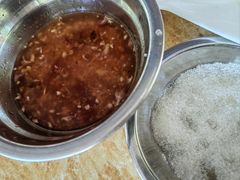 -黄记四更烤乳猪店