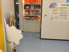 -极橙儿童齿科矫正中心(奥城店)