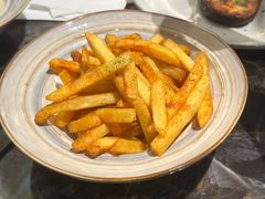 -LESCEDARS Brasserie Bistro香柏树