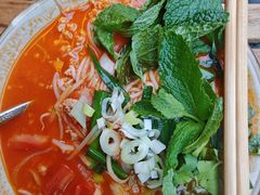 -叁窝雀·云南小锅米线(万象汇店)