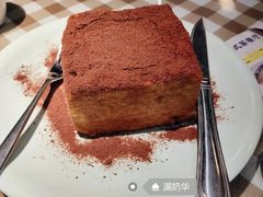 -新大咀港式茶餐厅(宝山万达店)