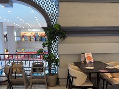 -必胜客(砂之船中东奥莱店)