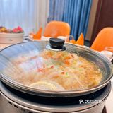 过年聚餐选这家就对了！氛围感十足！   