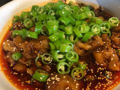 剁椒猪蹄-铜锣湾·有麝自然香(长嘉汇购物公园店)