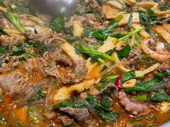 牛肉八带鱼饼土豪锅-京玉菲饭店(李村店)