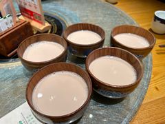 -娜仁图雅蒙古美食村(33小镇店)
