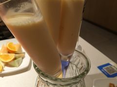 -小鱼小牛(世欧广场店)