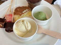 -怡咖啡海鲜自助餐厅(浦东香格里拉店)