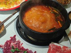 -贵府酸汤牛肉火锅·贵州老字号(飞山街店)