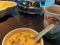 冬阴功-大头虾越式风味餐厅(光明广场店)