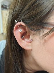 -冰岛刺青·手工耳饰品售卖·专业纹身