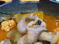 思茅酸汤鱼片-老滇山寨•云南特色菜•地方菜•民族风情歌舞表演(金碧店)