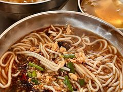 -正宗杨记普洱酸醋米线(总店)