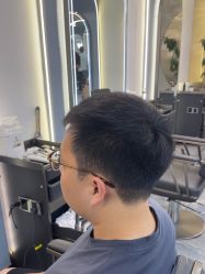 -苏奇发型·烫发染发