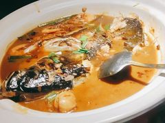-卢大鲜鱼头捞饭(美利广场店)