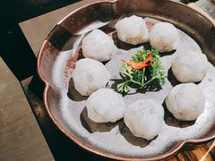 -尚尚仙·酸汤猪手·猪肚鸡火锅(华联万柳购物中心店)