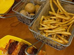 -BHC炸鸡(明洞总店)