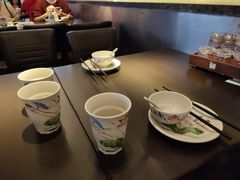 餐具摆设-大头虾越式风味餐厅(光明广场店)
