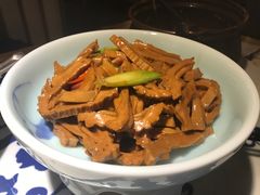 黄酒酱油肉红焖毛笋尖-江南赋(内蒙古大厦店)