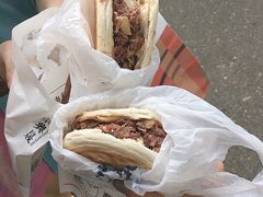 鸭肠夹馍-清真拉妈卤味(回民街店)