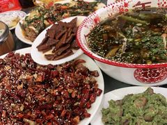 -江湖黑大兔(杨家坪店)