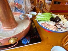 -民食香·腊排骨野生菌美食(木府店)