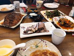 -毛毛熏肉•东北菜老字号(大安街店)