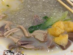 -大脸鸭记鸭血粉丝·小锅米线(水游城店)