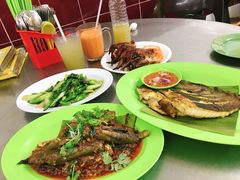 -明记烧鱼美味店