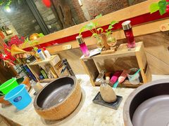 -破瓦寒窑·地摊烤羊排